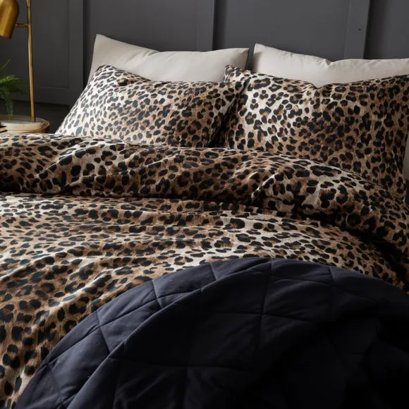 Animal Print Sateen Duvet Cover & Pillowcase Set 6
