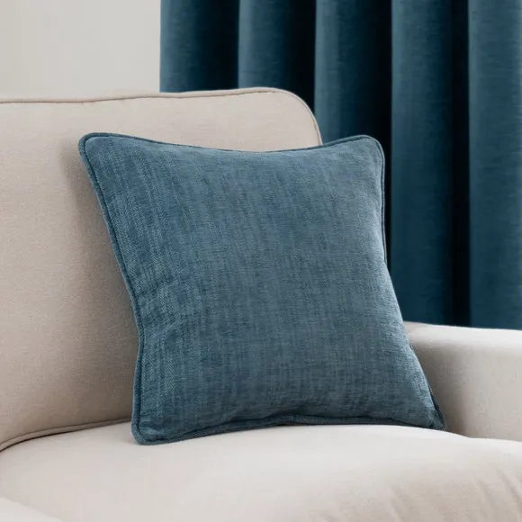 Ultra Chenille Cushion 1