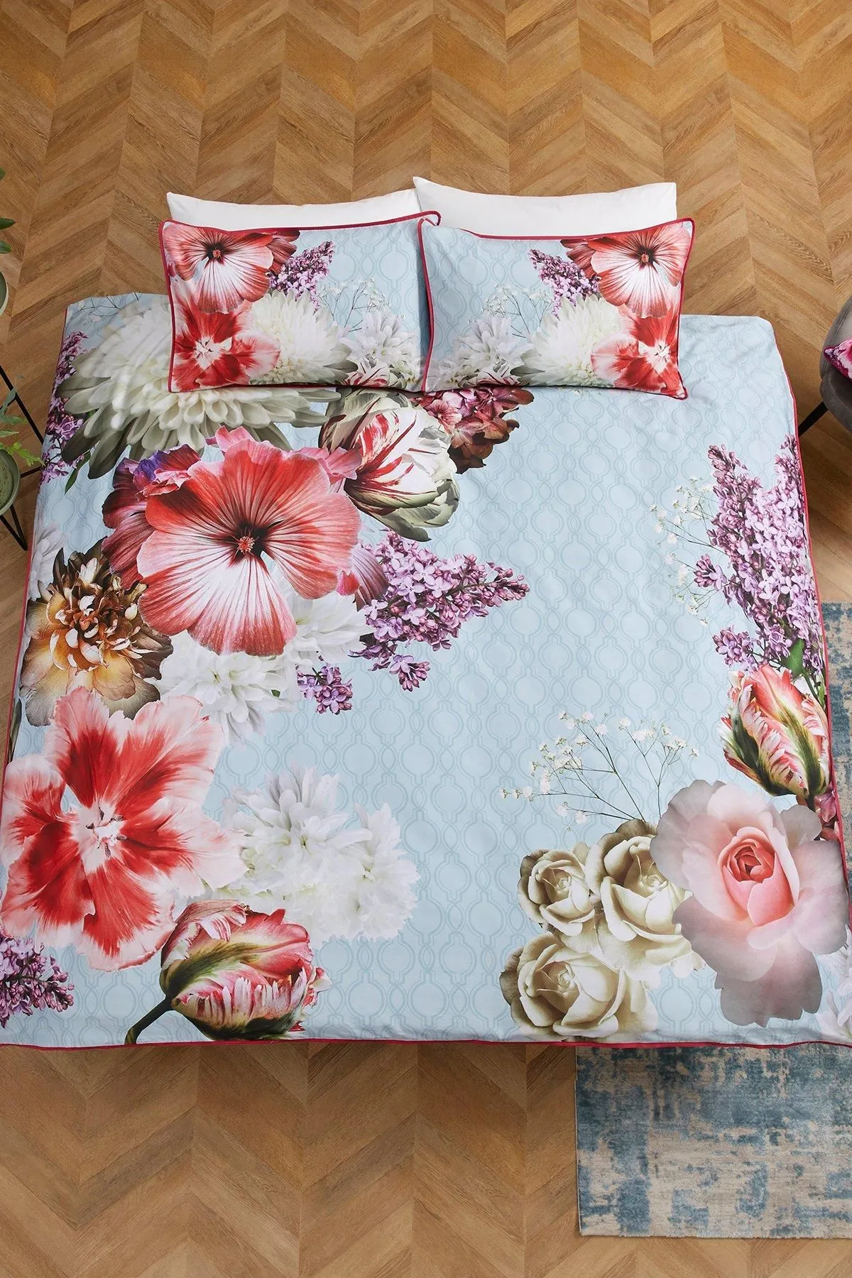 Laurence Llewelyn-Bowen 'Mayfair Lady' Floral Fantasy 100% Cotton Duvet Cover Set in Blue 5