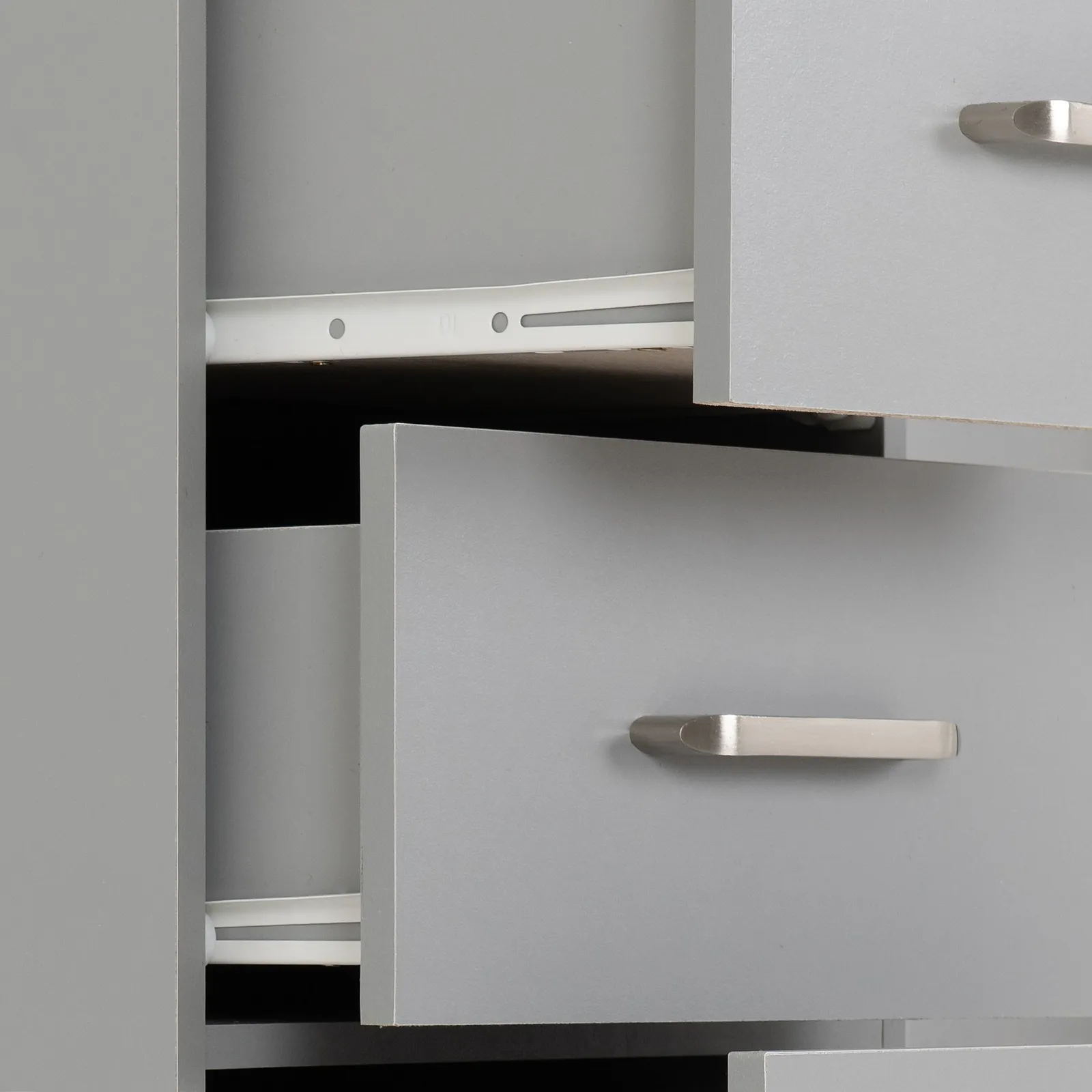 Seconique Dakotia 5 Drawer Narrow Chest in Light Grey 6