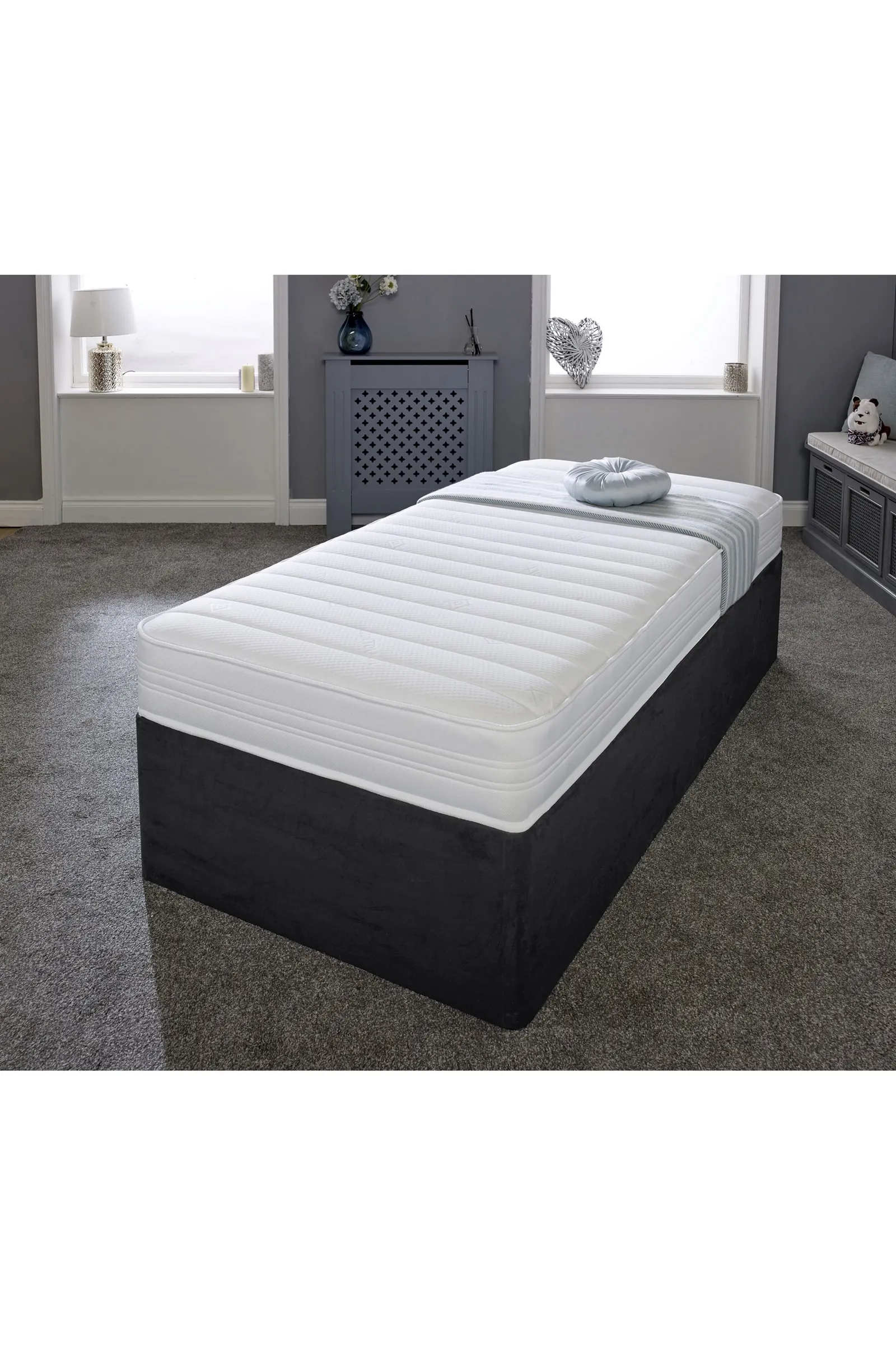 eXtreme Comfort Ltd Extreme Comfort Sirocco 18cms Deep Hybrid Spring & Memory Foam Mattress in White 2