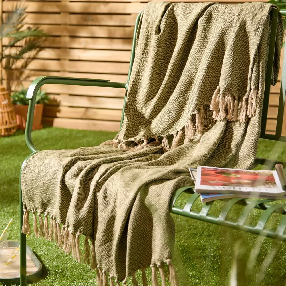 Furn Dessa Woven Indoor/Outdoor Throw in Olive