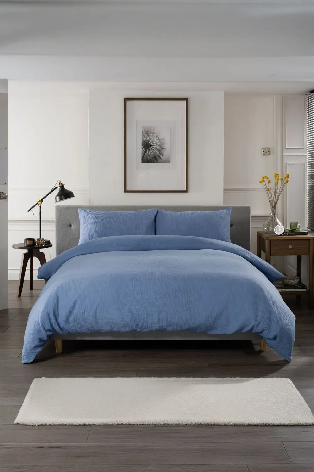 The Lyndon Company St Quentin 100% Cotton Reversible Duvet Bedlinen | Deyongs 1846 in Mid Blue 1