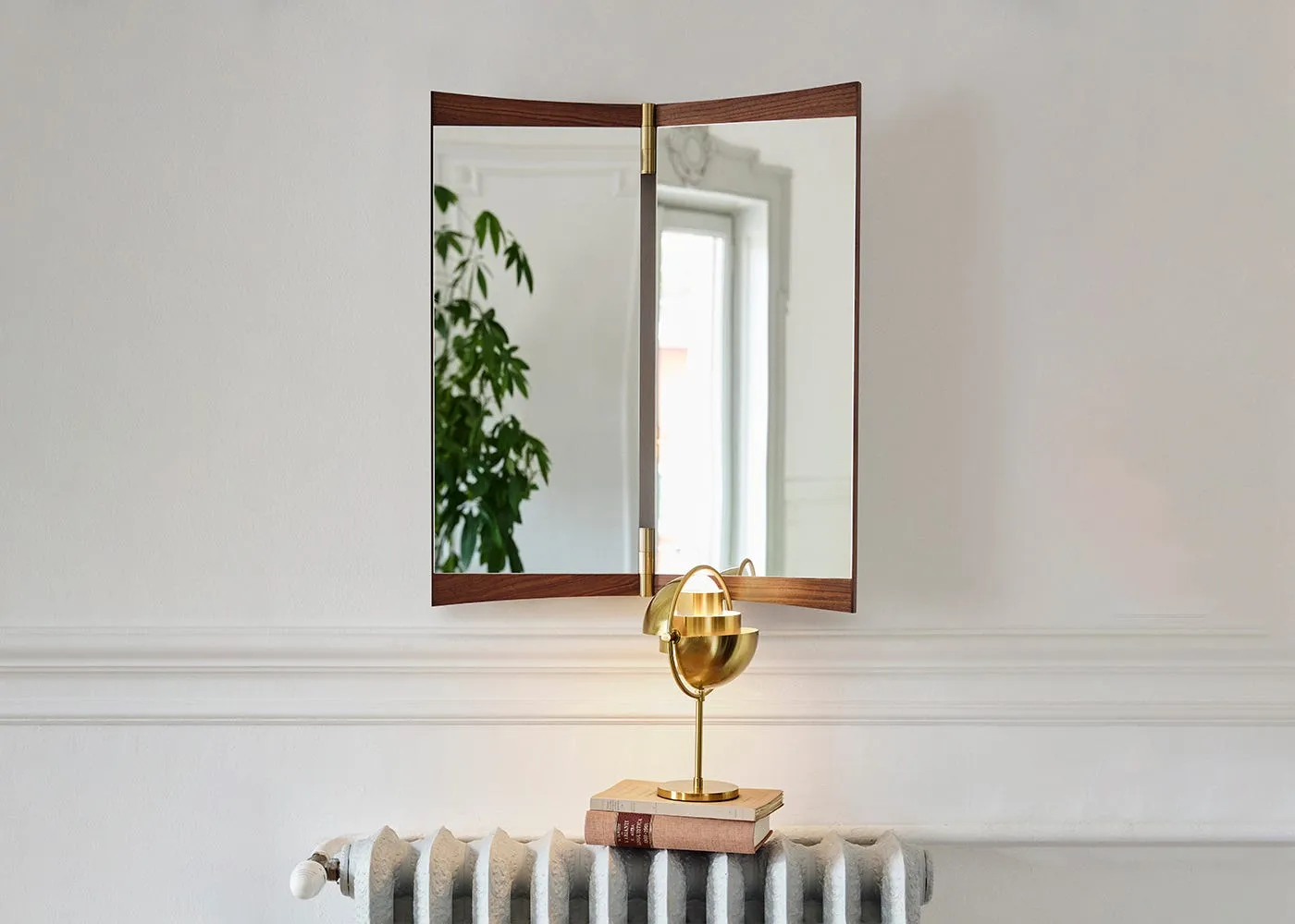 Gubi Vanity Wall Mirror 1 Walnut 3