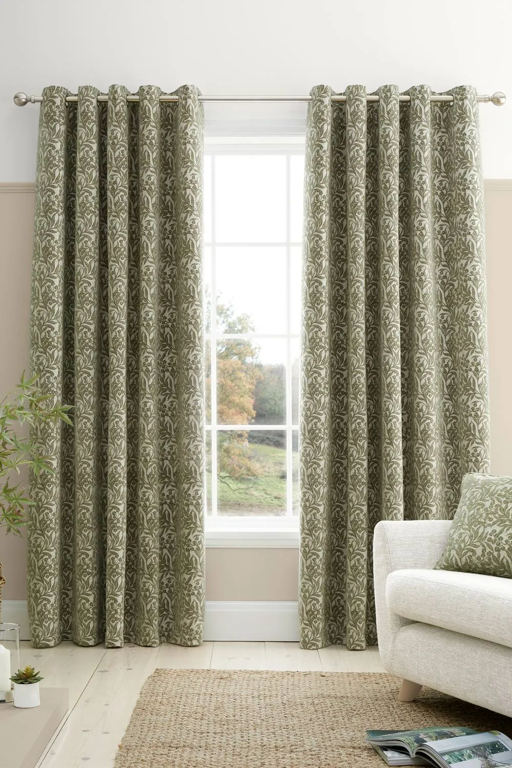 Bianca 'Chenille Leaves' Lined Eyelet Curtains in Green 1