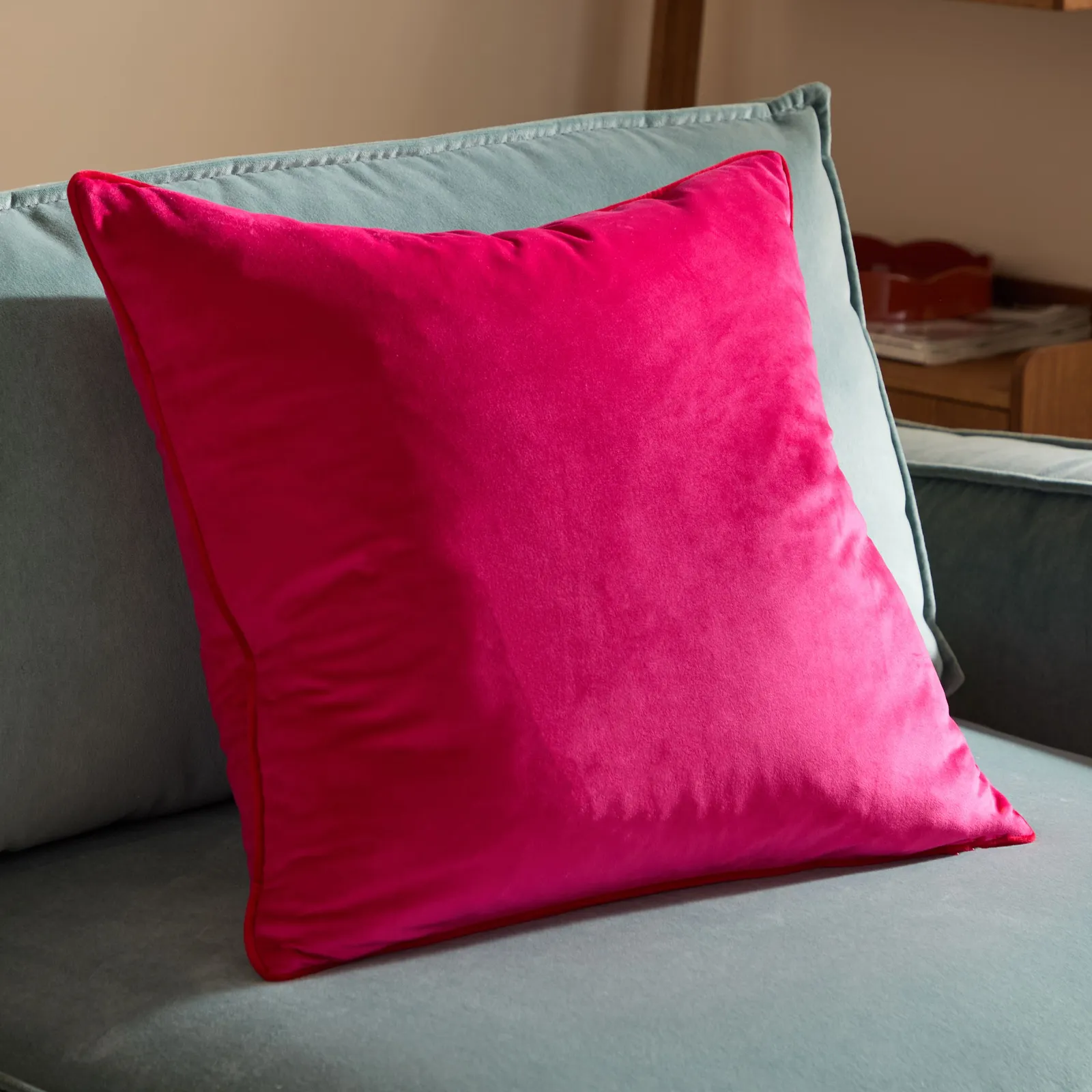 Furn Meridian Velvet Piped Cushion in Fuchsia
