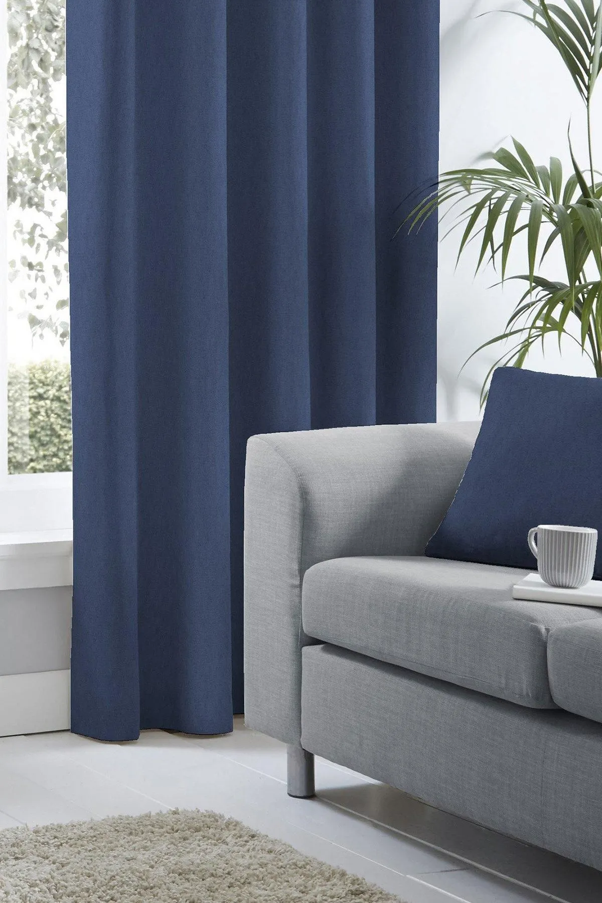 Fusion 'Sorbonne' Luxury Plain Dyed Filled Cushion 100% Cotton in Navy 3