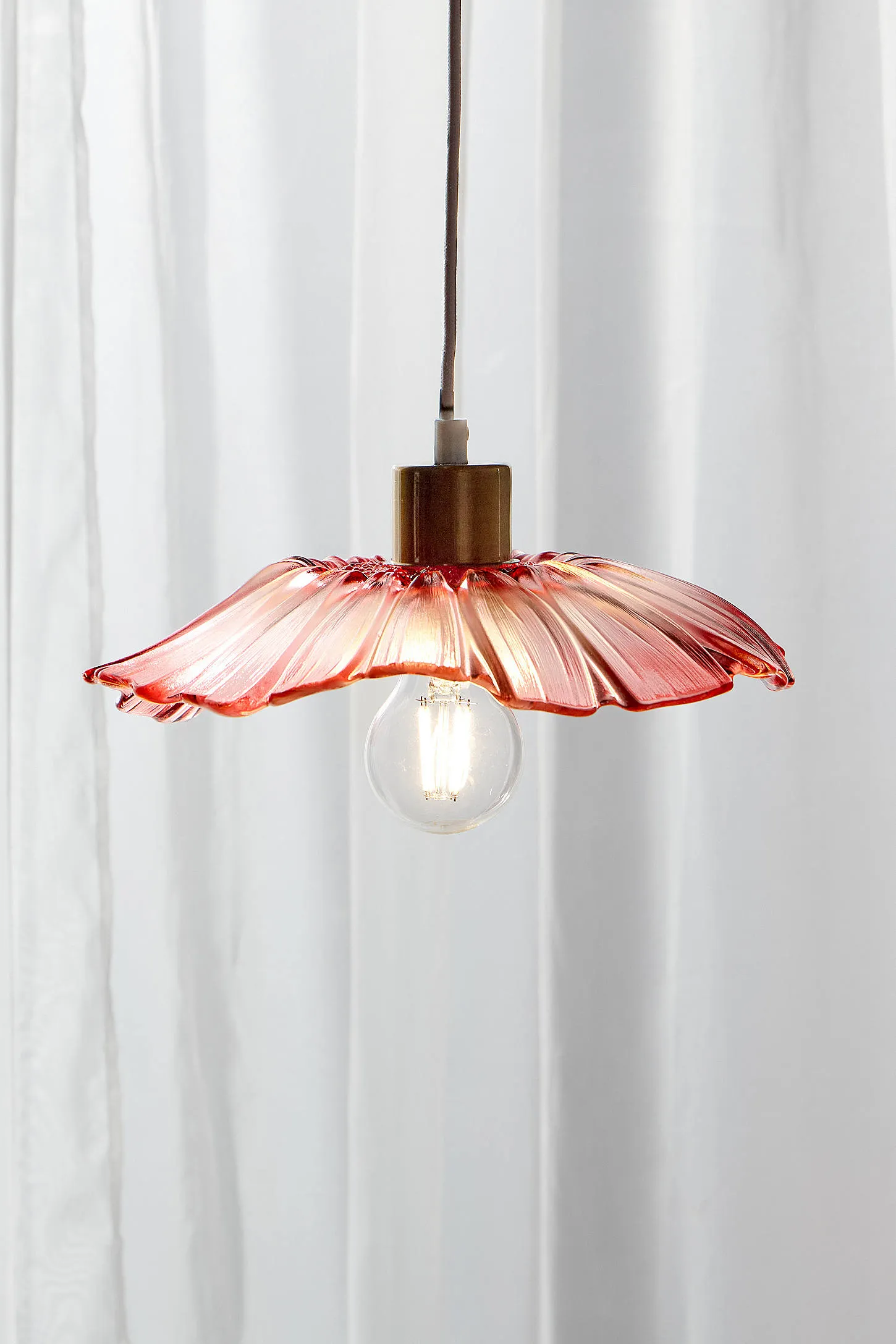 Flower Plug In Pendant Lamp - Pink