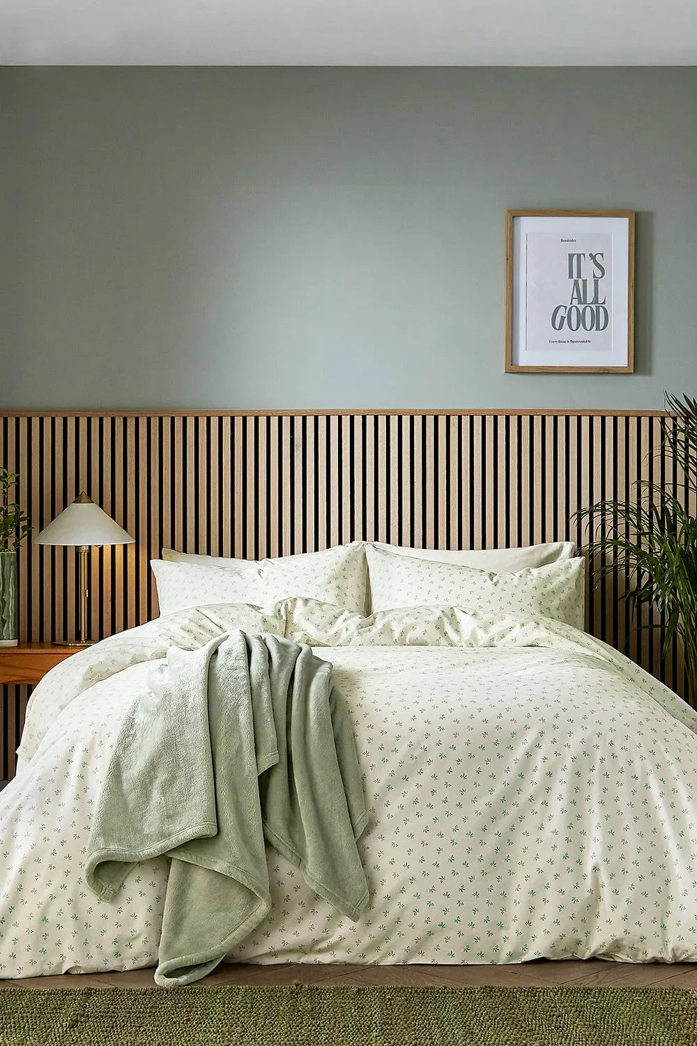 Helena Springfield 'Leaf Sprig' Duvet Cover Set in Green 1