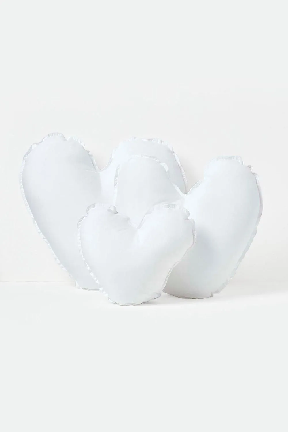 Homescapes Super Microfibre Heart Shaped Cushion Pad - Cushion Filler & Inserts in White 6