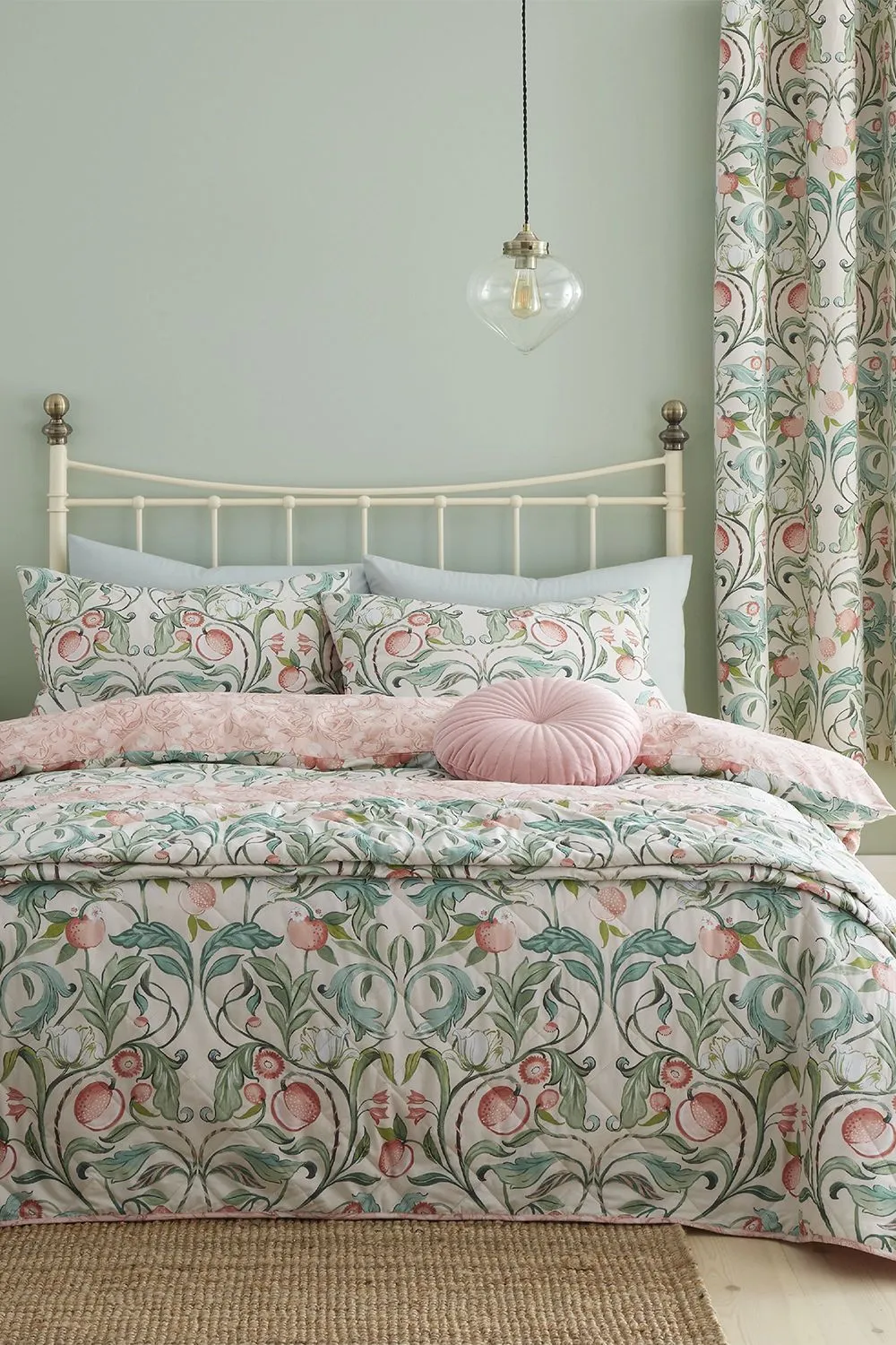 Catherine Lansfield 'Clarence Floral' Duvet Set in Natural