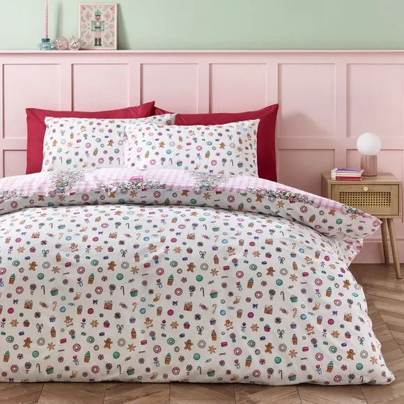 Catherine Lansfield Christmas Sweets and Treats Polycotton Duvet Cover & Pillowcase Set 3