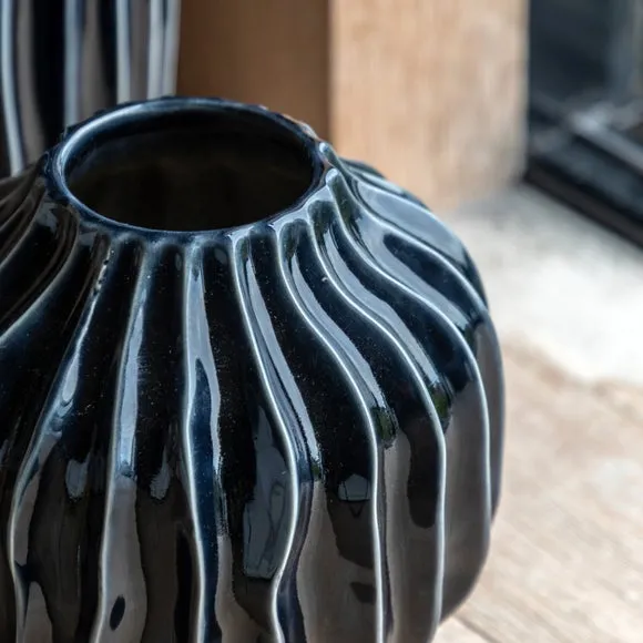 Organic Ribbed Ceramic Vase 2