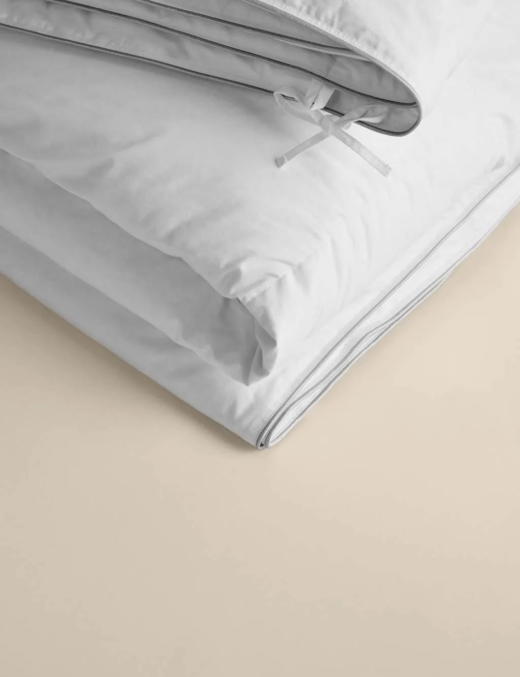 M&S Down Rich 13.5 Tog All Season 3-in-1 Duvet White