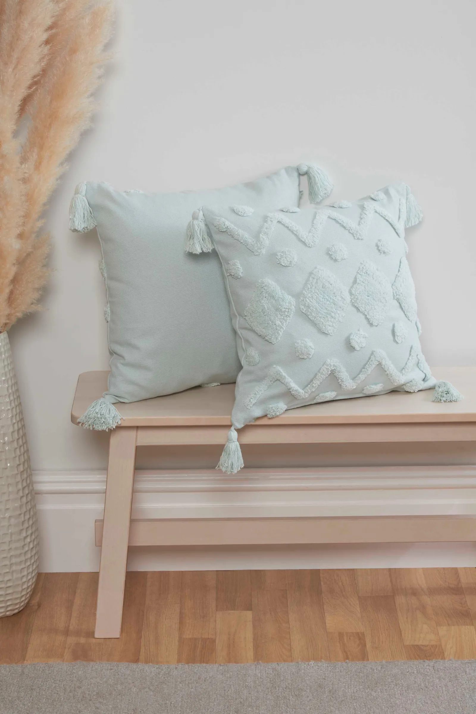 Rapport Home Juniper Tufted Cotton Cushion Cover (43x43 cm) in Aqua