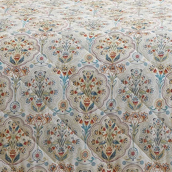 Dreams n Drapes Edena Decorative Floral Bedspread 2