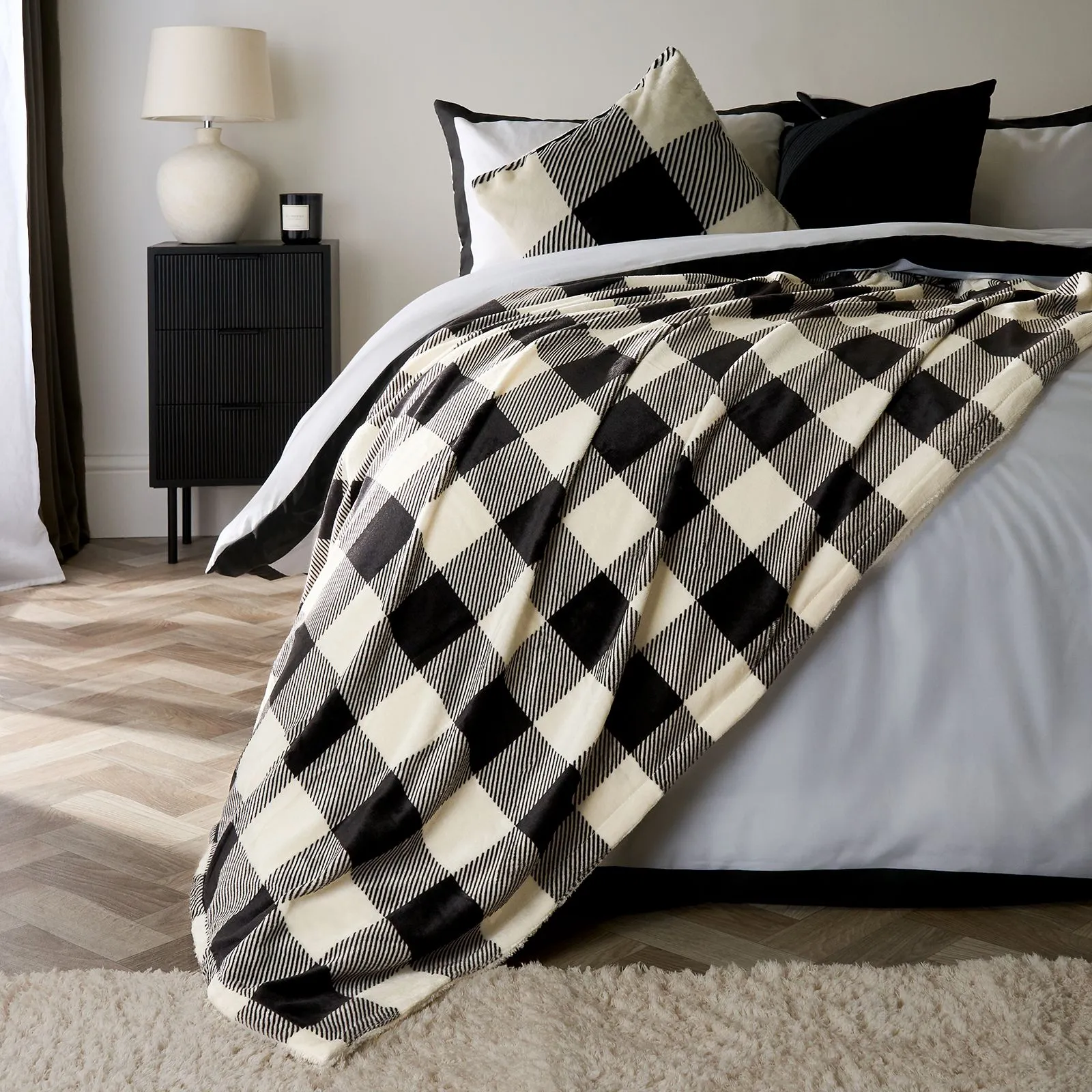 OHS Gingham Flannel Fleece Soft Reversible Throw Blanket in Natural White