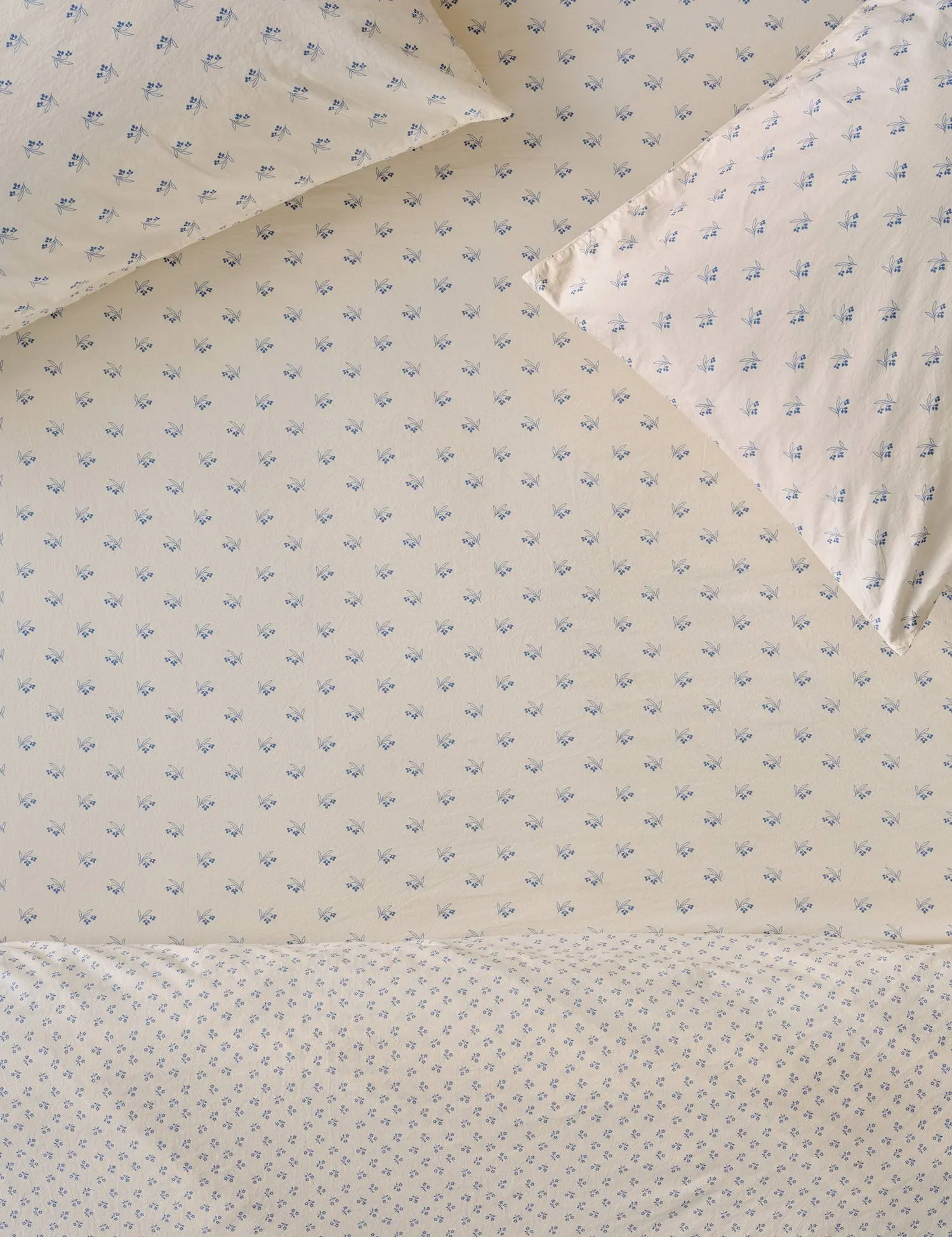 Piglet In Bed Washed Cotton Martha Floral Fitted Sheet Light Blue Mix