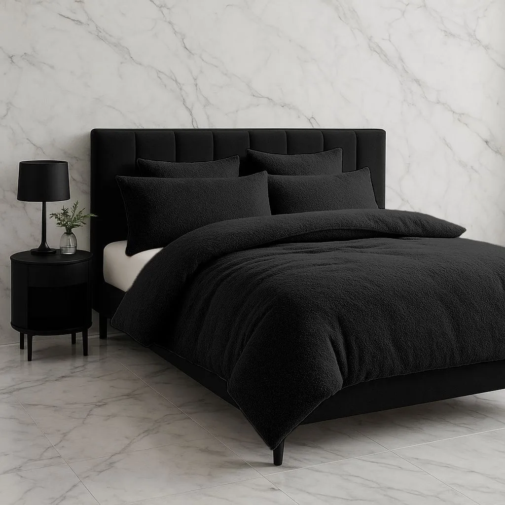 Snug City Teddy Bear Fleece Soft Cosy Duvet Cover + Pillow Case Set in Black