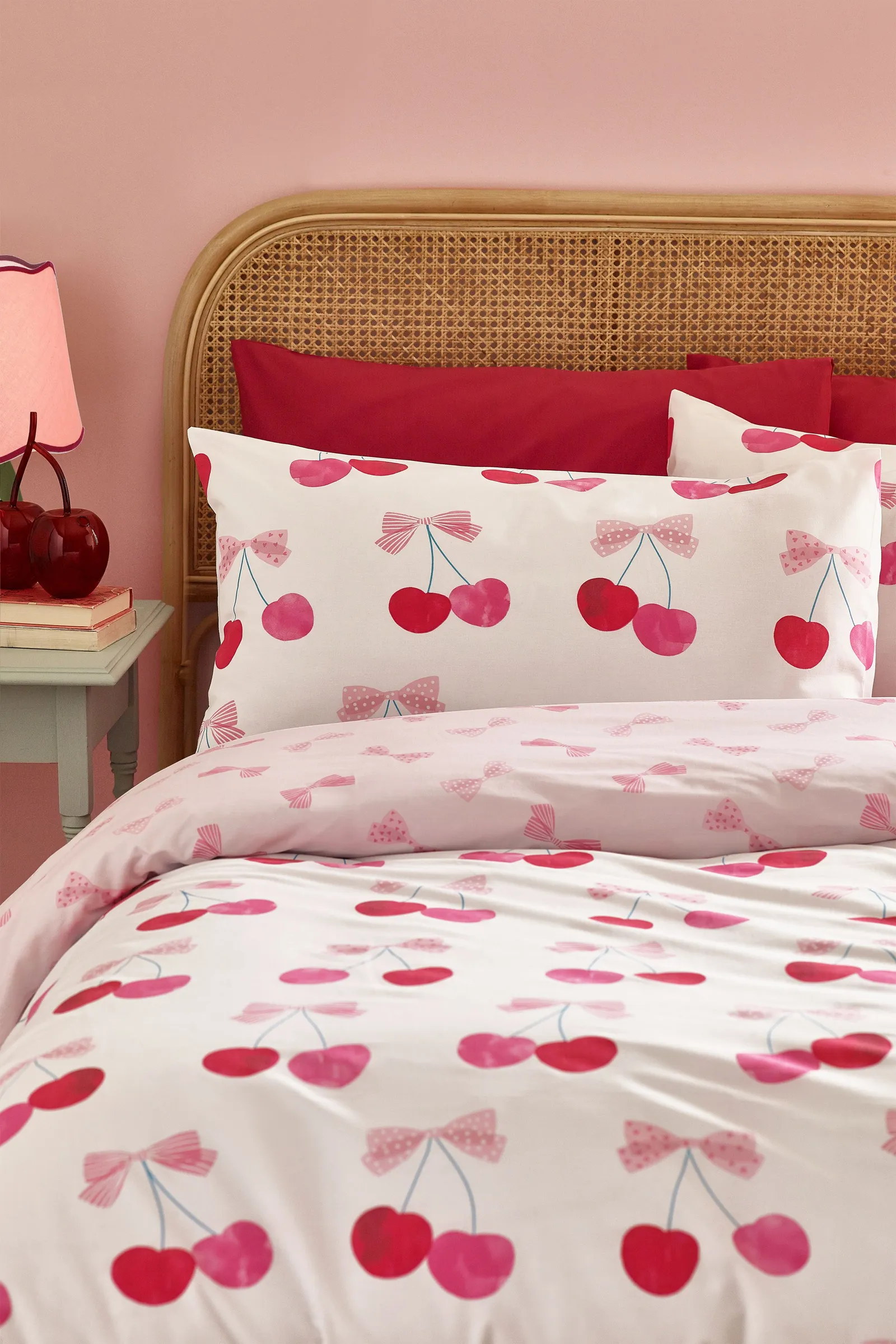 Catherine Lansfield 'Cherries & Bows' Reversible Duvet Cover Set in Pink 3