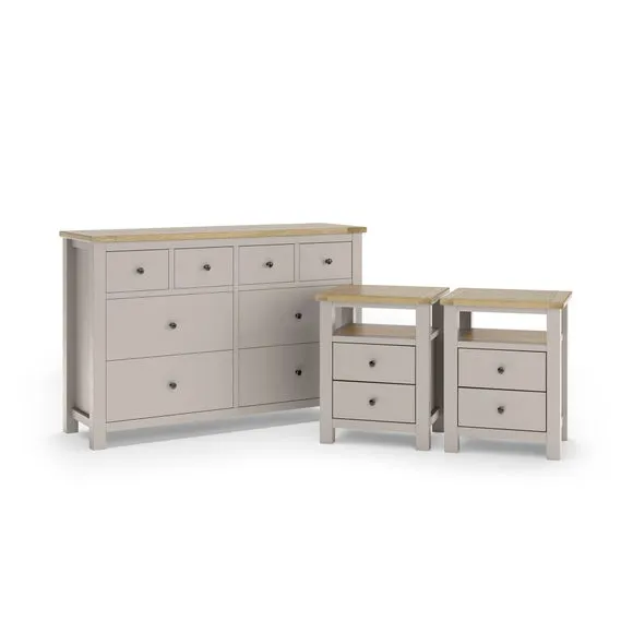 Olney Oak Wide Chest and Bedside Tables Bundle