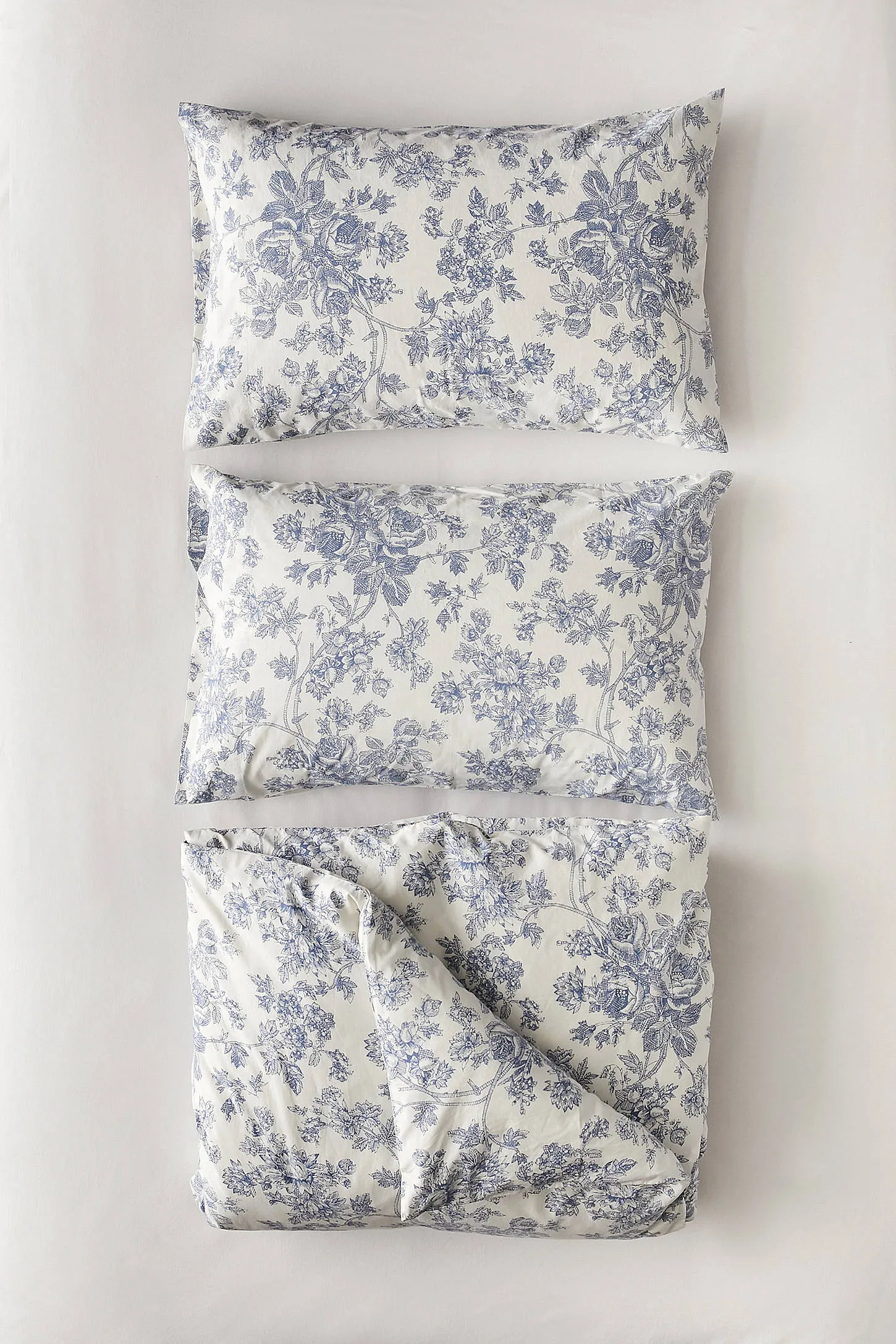 Blue Toile Duvet Set - Blue 3