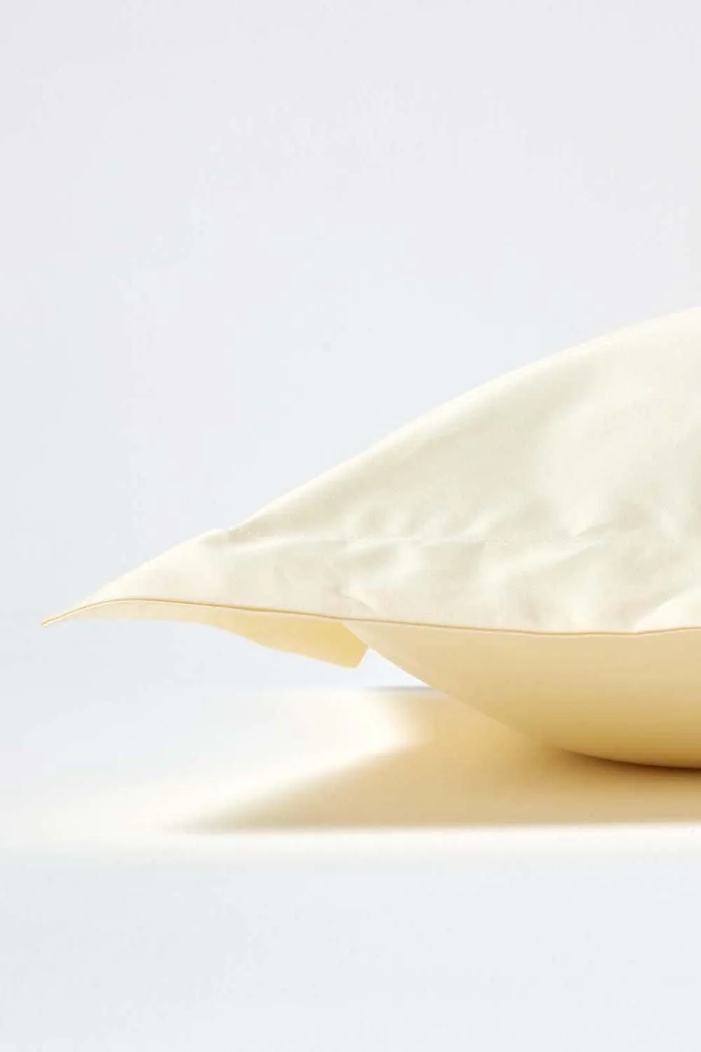 Homescapes Egyptian Cotton Oxford Pillowcase 1000 TC in Cream 2