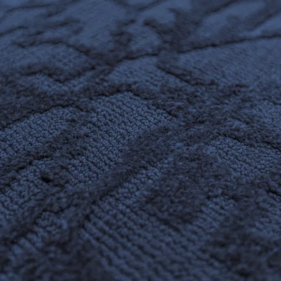 Tyra Traditional Rug 2