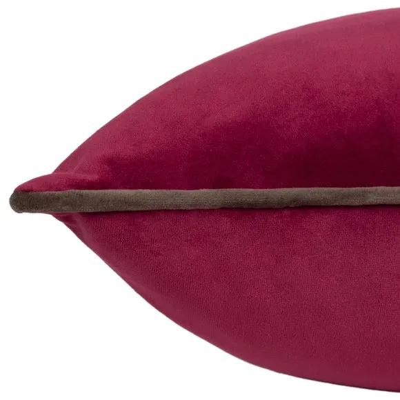 Furn. Square Cushion 4