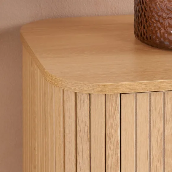 Axel 5 Drawer Fluted Chest 4