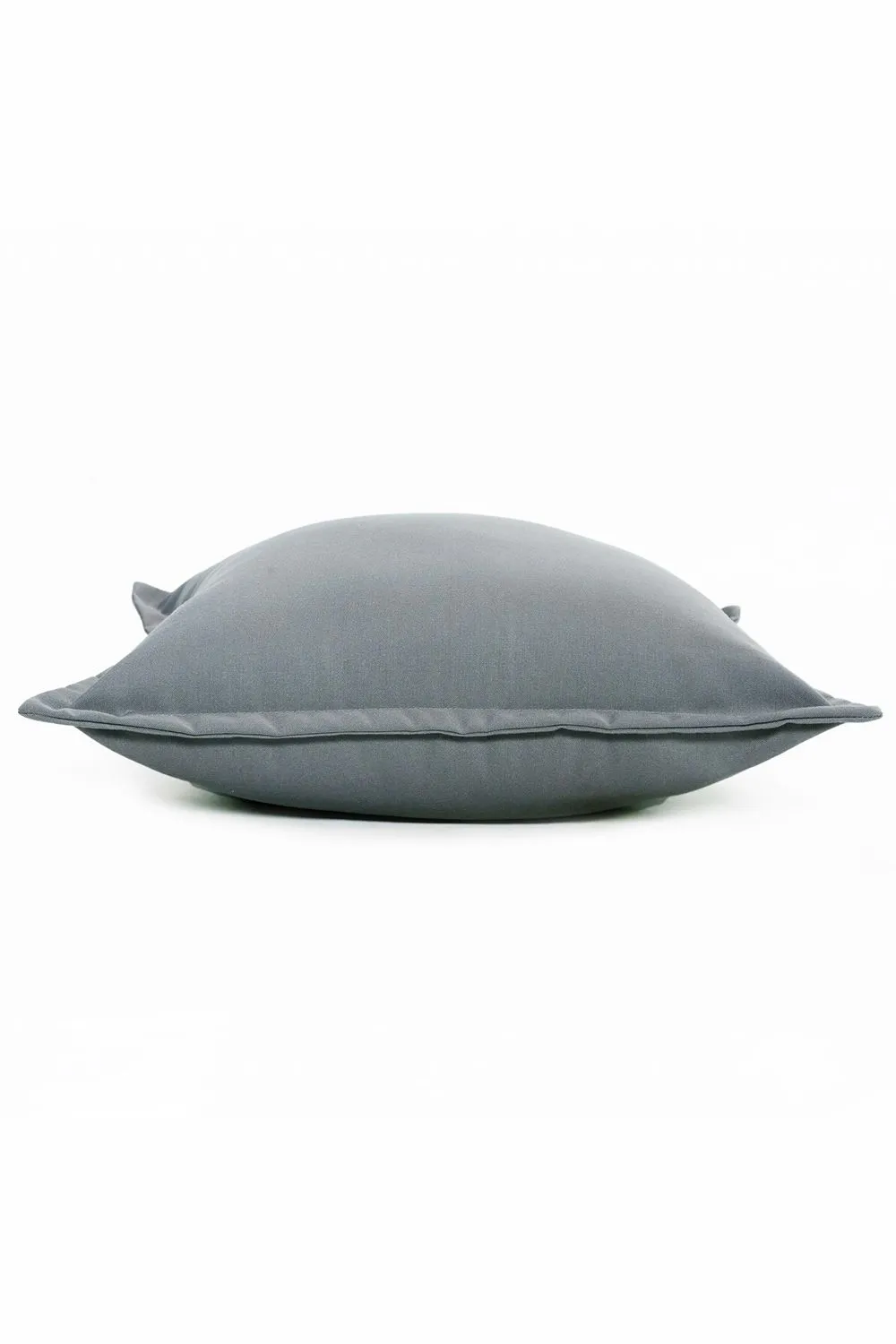 Homescapes Luxury Waterproof Plain Outdoor Cushion 45 x 45 cm, Set of 2 in Grey 3