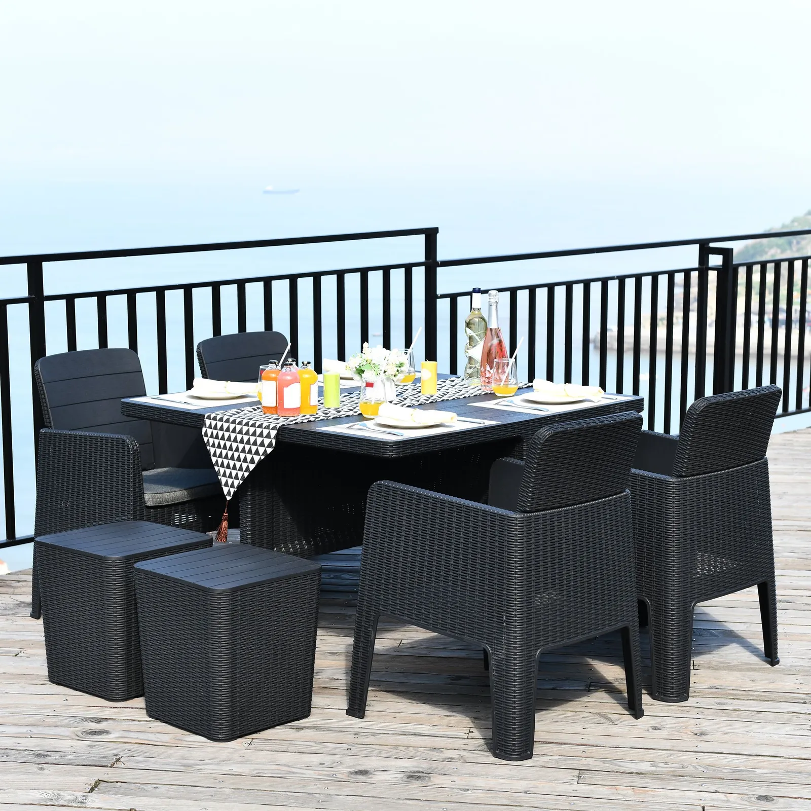 Faro 4 Seater Black Cube Dining Set Black
