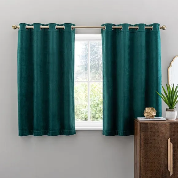 Isla Ultra Blackout Eyelet Curtains 5