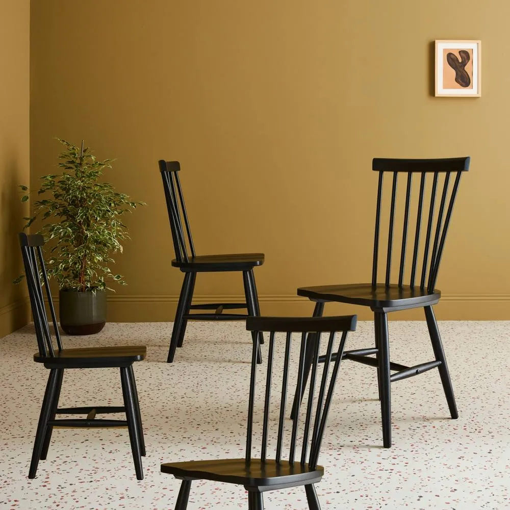 sweeek Set Of 4 Hevea Wooden Chairs in Black 1