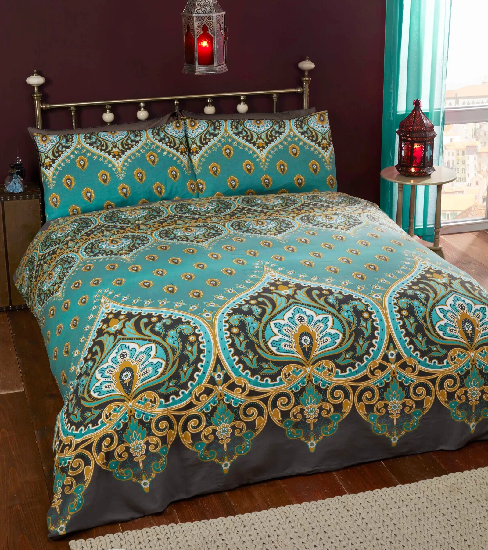 Rapport Home Asha Polycotton Duvet Cover Set With Pillowcase in Emerald