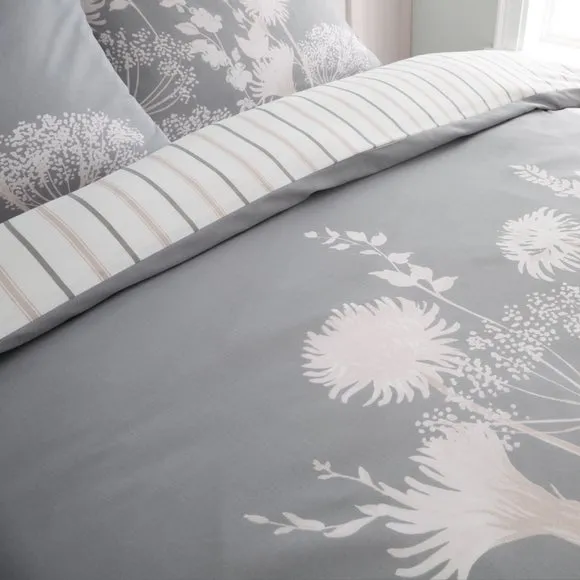 Catherine Lansfield Meadow Sweet Floral Reversible Duvet Cover and Pillowcase Set 3