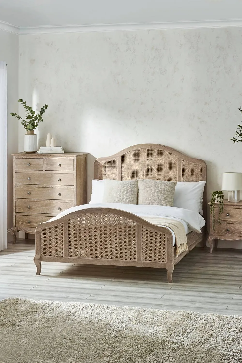 Julian Bowen Fleur Rattan Headboard Bed in Natural 1