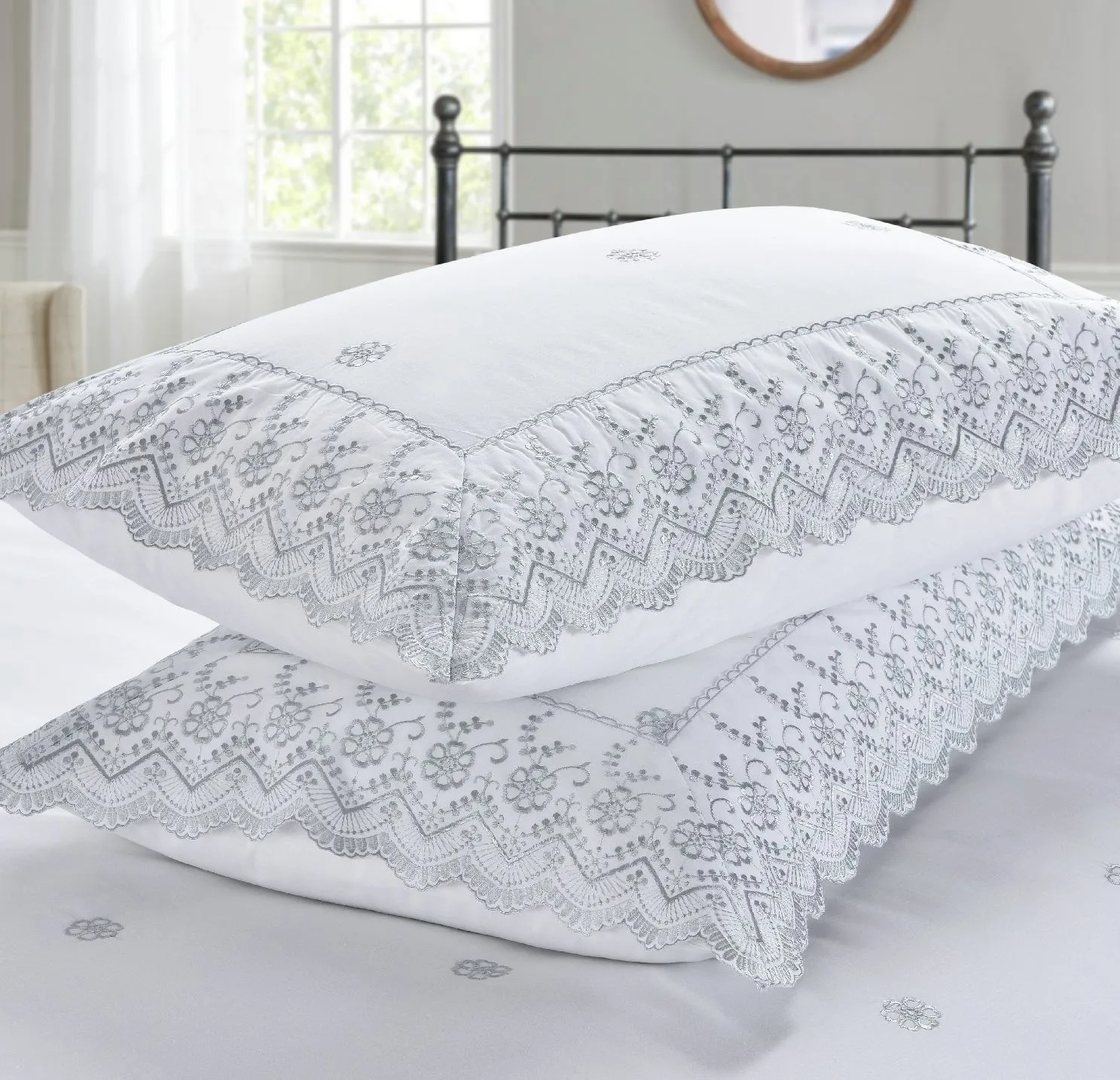 Rapport Home Gabrielle Floral Polycotton Fabric Duvet Cover Set Size Silver, Silver 3
