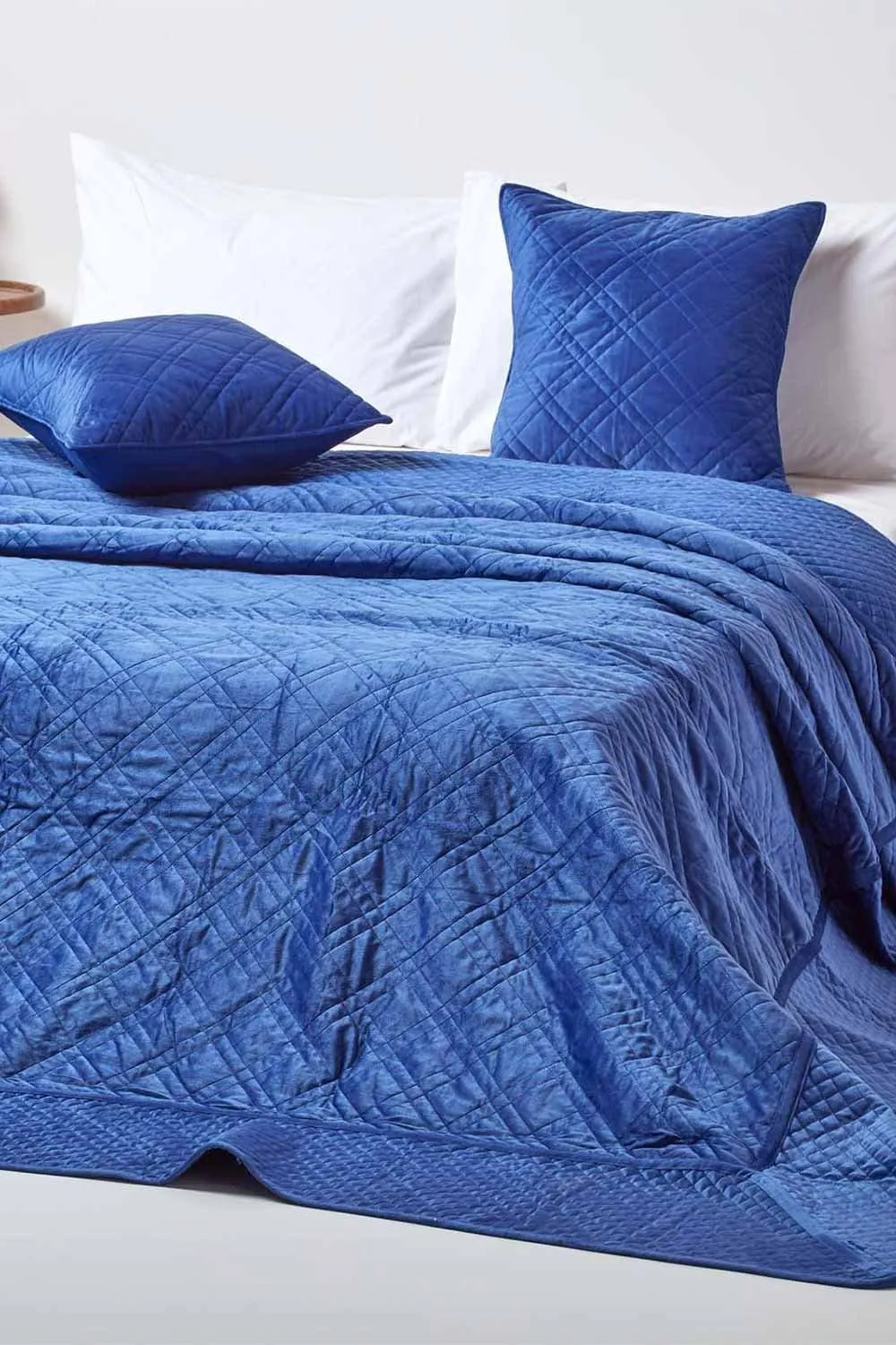Homescapes Luxury Quilted Velvet Bedspread Geometric Pattern Throw in Navy 1