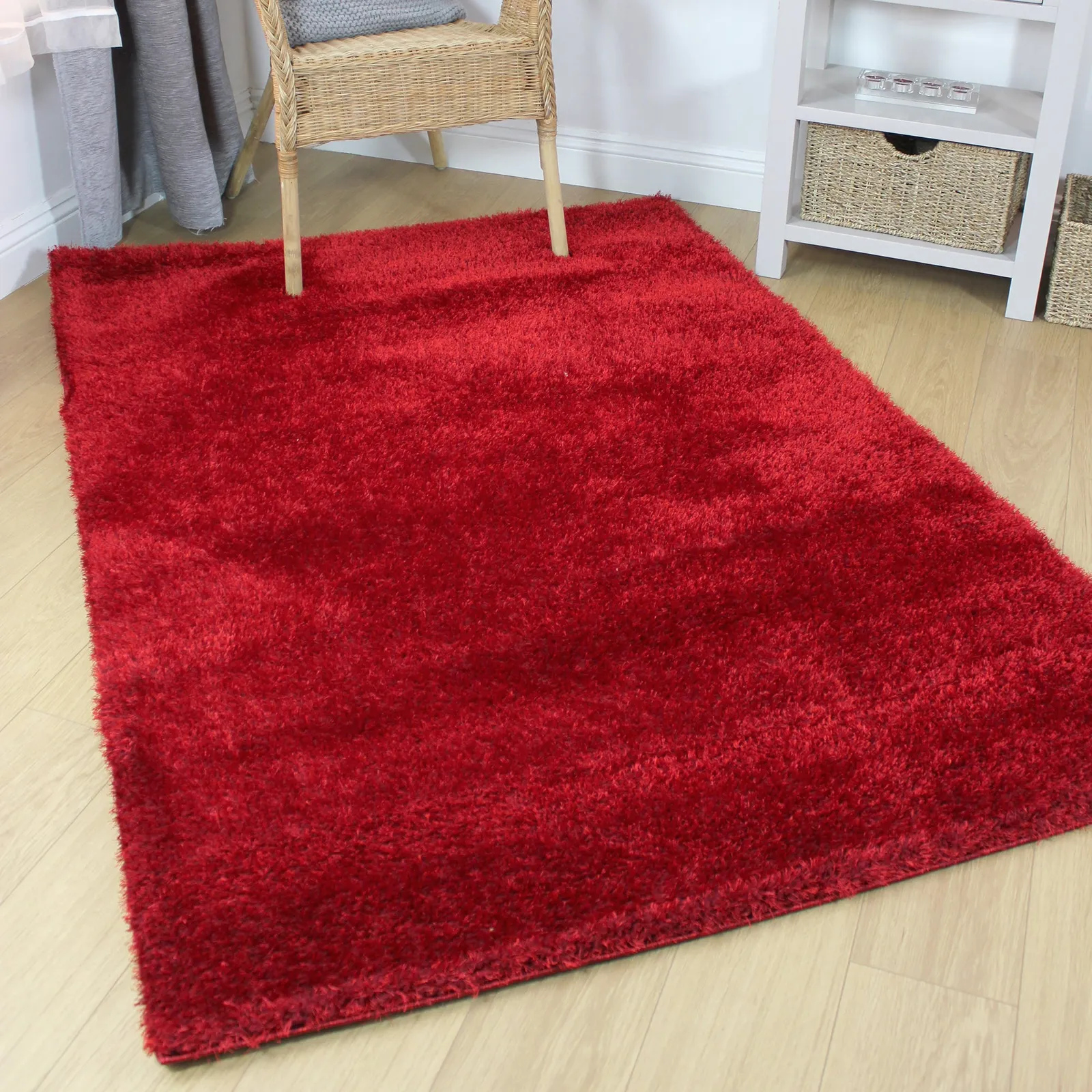 Velvet Rug Red