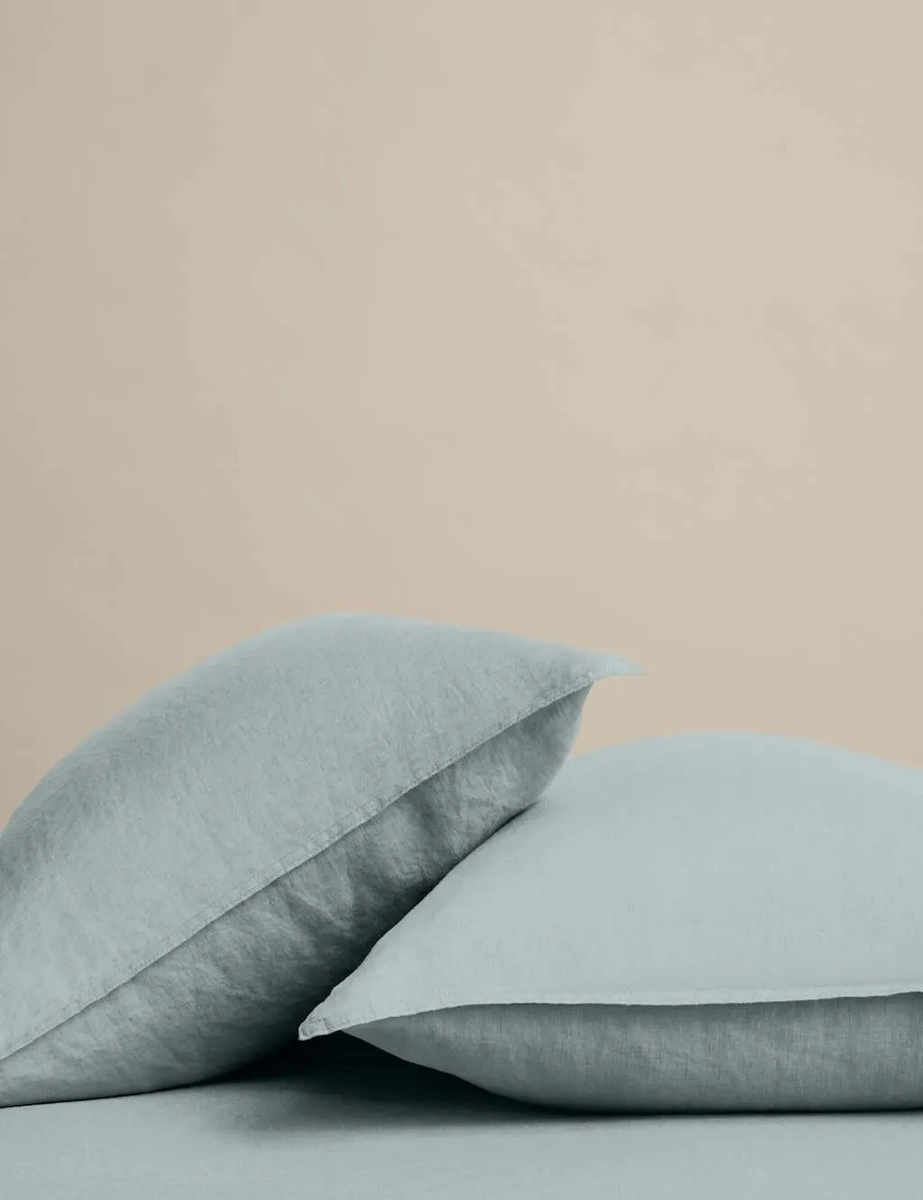 M&S 2 Pack Pure Linen Standard Pillowcases Seafoam
