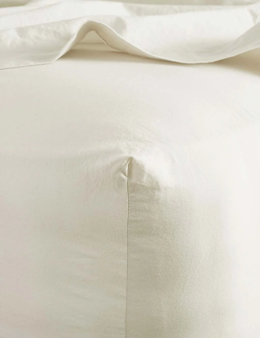 Bedfolk Pure Cotton 300 Thread Count Washed Deep Fitted Sheet Soft White