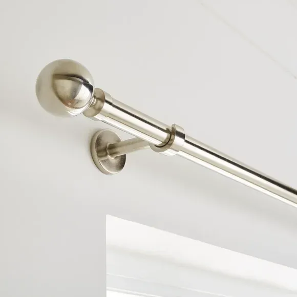 Ashton Fixed Metal Curtain Pole