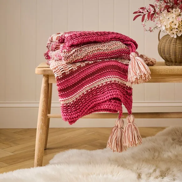 Knitted Tassel Throw Blanket 130cm x 180cm