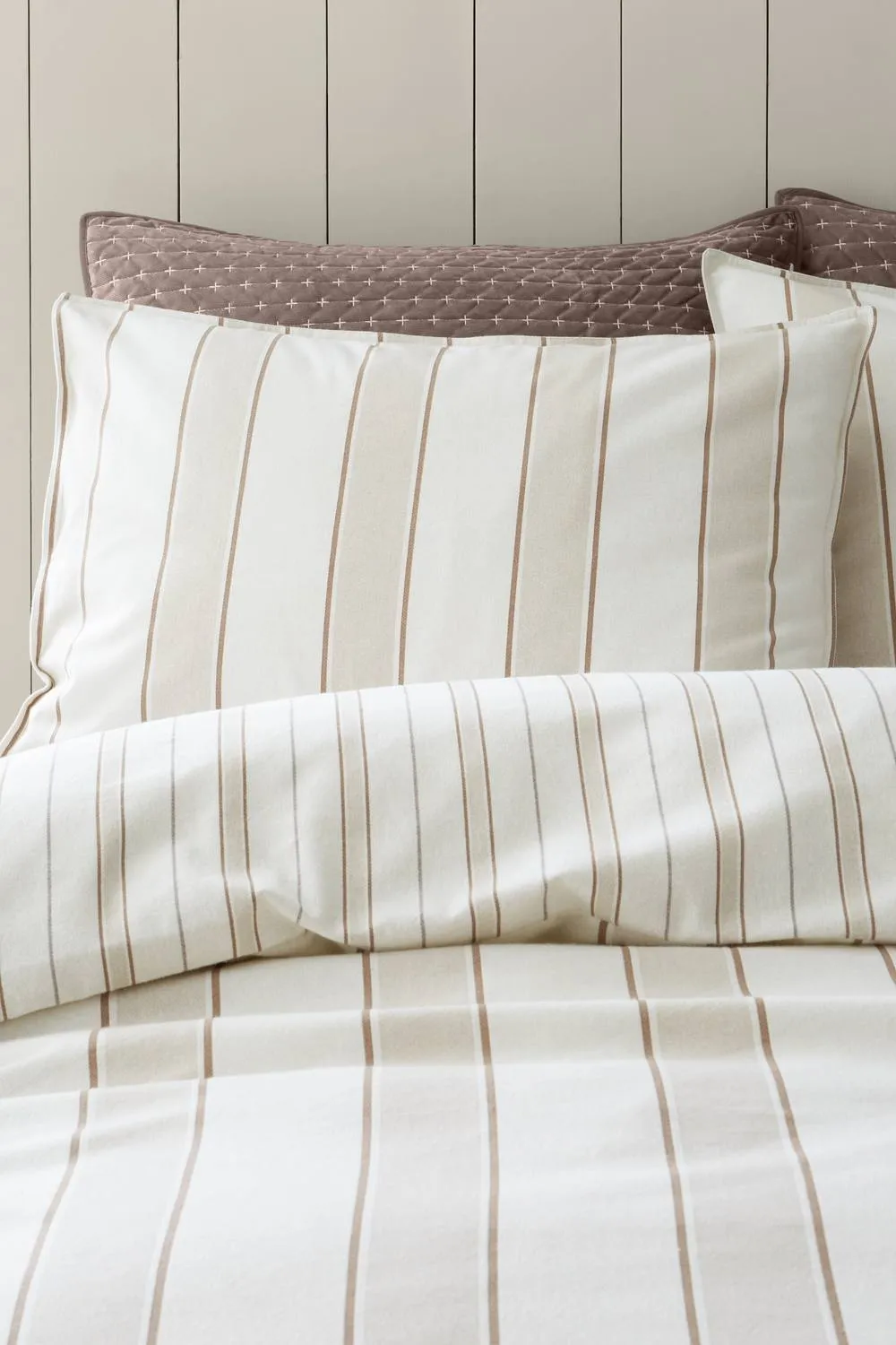 Bianca 'Brushed Regal Stripe' Cotton Reversible Duvet Cover Set in Natural 3
