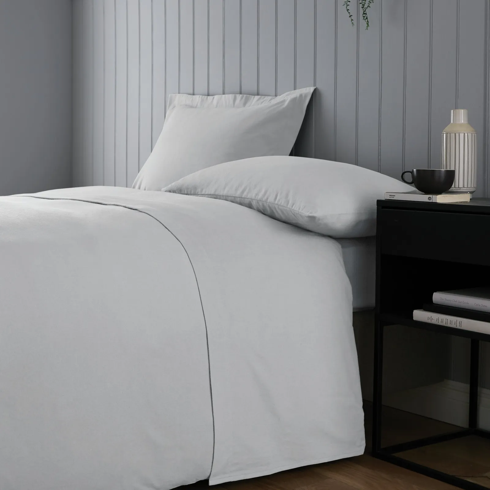 Soft & Cosy Luxury Brushed Cotton Flat Sheet Silver
