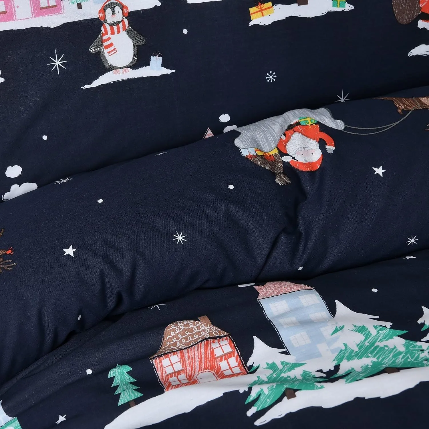Smart Living Santa Town Xmas Festive Reversible Polycotton Duvet Cover with Pillowcases 3