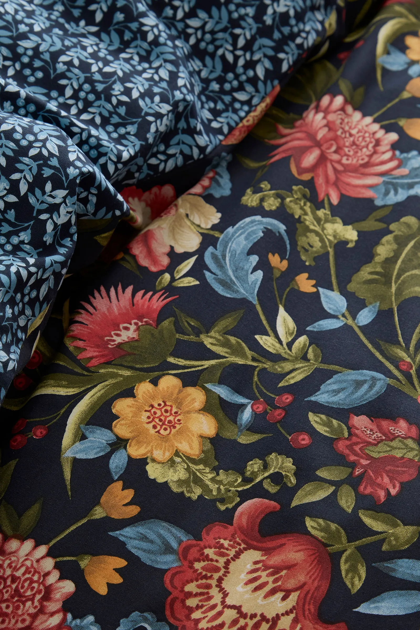 Dreams & Drapes 'Bejewelled' Soft 100% Cotton Duvet Cover Set in Navy 3