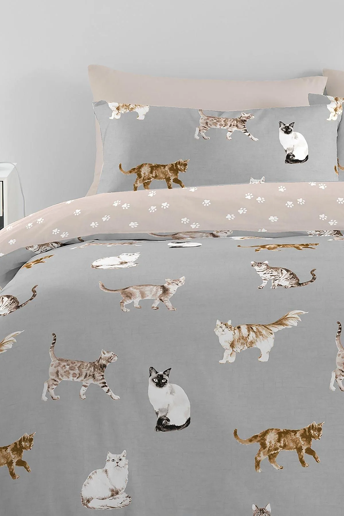 Fusion 'Cats' Luscious Hand Drawn Cat Print Duvet Cover Set in Grey 2