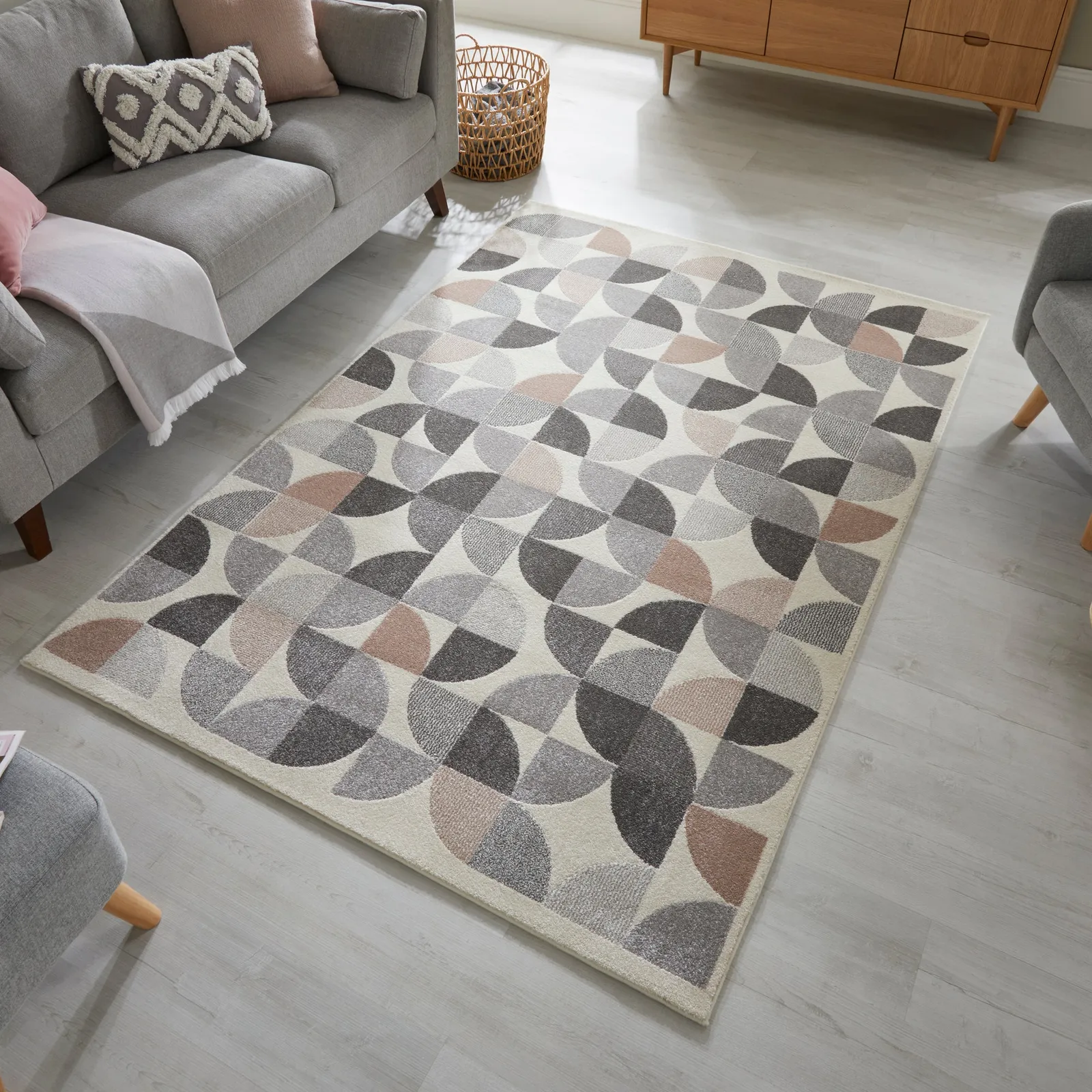 Alcazar Geometric Rug Alcazar Geo Grey Pink